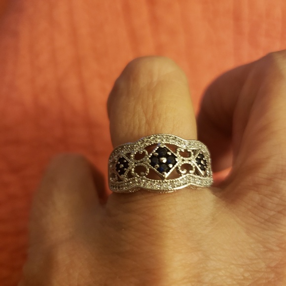 Sapphire and diamond ring - Picture 2 of 5